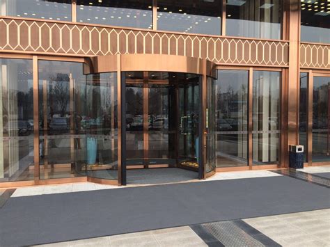 Wang xiang ретвитнул(а) wang xiang. Pin op Projecten | Draaideuren | Boon Edam Nederland