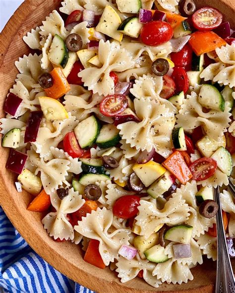Bow Tie Pasta Salad Recipe With Tomatoes The Kitchn