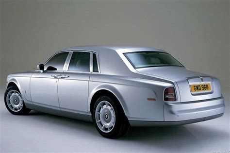 According to reports, arnautovic said 'i'm f***ing your albanian mother' to him. 30 de Março de 1998: BMW comprou a Rolls Royce ...