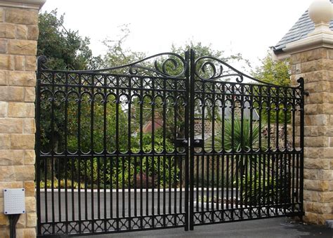 15 decorative metal gate design for amazing first impression. Decorative Metal Garden Gates | Interesting Ideas for Home