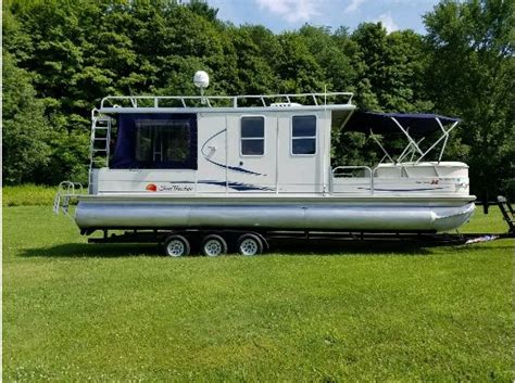 Sun Tracker Pontoon Houseboat For Sale