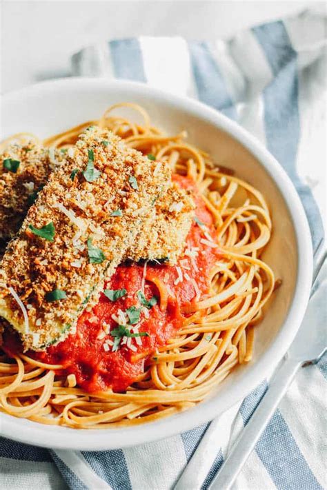 In a small bowl, combine parmesan, thyme, oregano, basil, garlic powder, salt and pepper, to taste. Baked Zucchini Parmesan | Destination Delish