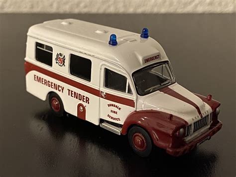 Bedford J1 Lomas Dundalk Fire Service Ambulance Gb Flickr