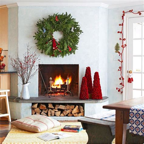 Fügen sie immer auch natürliche elemente wie tannenzweige hinzu, diese lockern die deko etwas auf. Schöne Weihnachten Wohnzimmer