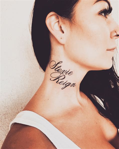 √100以上 name tattoo designs for girls on neck 110977 saesipjoszbgf
