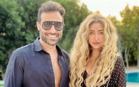 ولعبت دورا رئيسيا في مسلسل سك على إخواتك الذي عرض على إم بي سي مصر ثم انطلقت في. هنا الزاهد بـ 9 وجوه في البوستر الأول لـ "حلوة الدنيا سكر ...