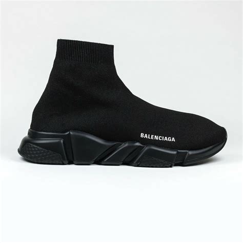 Ныне дом balenciaga принадлежит французской модной группе. 100% AUTH NEW Mens Balenciaga Knit Speed Sock Triple Black ...