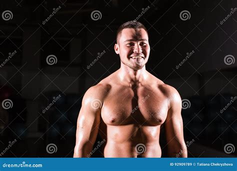 Strong Athletic Man Fitness Model Torso Showing Six Pack Abs Stock Image Image Of Muscle
