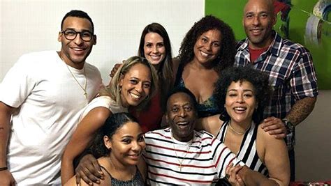 Quem são os sete filhos de Pelé e as histórias da família 29 12 2022