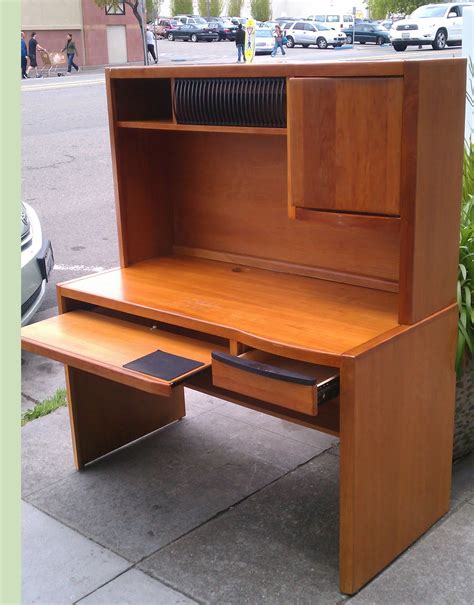 Uhuru Furniture And Collectibles Sold Solid Wood Computer Desk 90