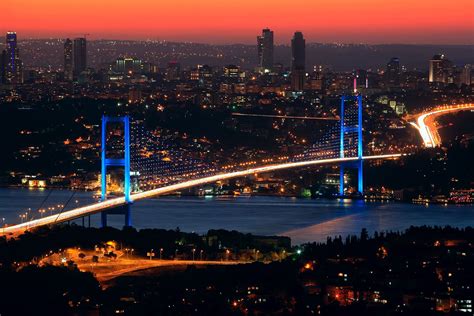 Bosphorus Night Cruise With Fish And Chips Istanbul Tourist Pass