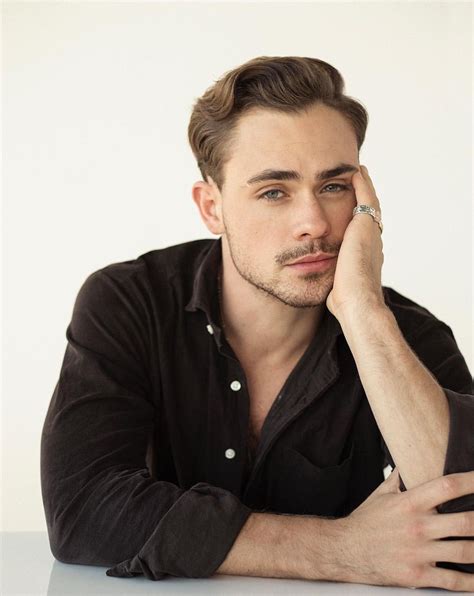 pin by the sunset magazine on dacre montgomery stranger things actors dacre montgomery actors