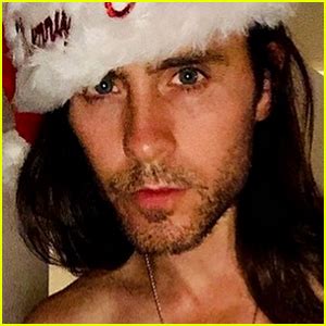 See jared leto as a shirtless vampire villain in new trailer. Jared Leto Posts a Hot Shirtless Photo for Christmas ...