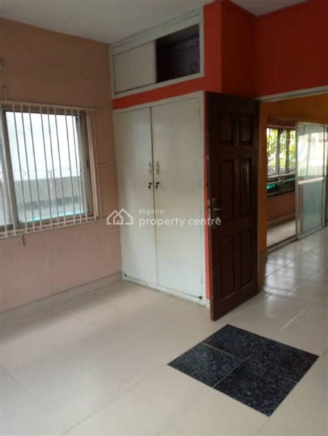 For Rent Spacious 3 Bedroom Flat Sabo Yaba Lagos 3 Beds Nigeria Property Centre Ref