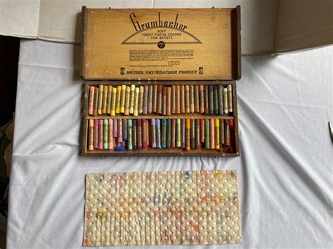 Lot 129 Vintage Grumbacher Set 6 Soft Finest Pastels Set Series 11