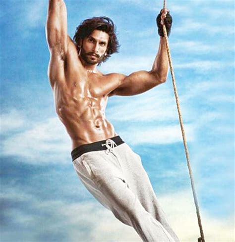 Hot Pics Of Ranveer Singh That Are As Abalicious As It Can Get