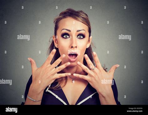 Shocked Amazed Astonished Woman Hi Res Stock Photography And Images Alamy