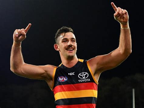 Taylor walker is married with wife ellie brown.the couple held a surprise wedding in front of just 35 close family and friends on march 10, 2019, at marble hill. Taylor Walker, 2017 AFL Grand Final, Adelaide v Richmond