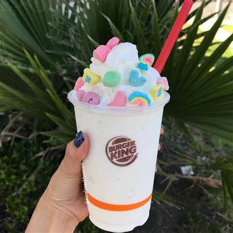 Burger King Launches A Lucky Charms Shake With Images Yummy