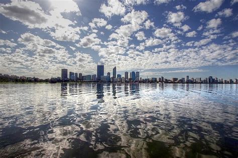 As a new international student, here are the top places to visit in perth and tick off your checklist 5 Interesting Places to Visit in Perth, Australia