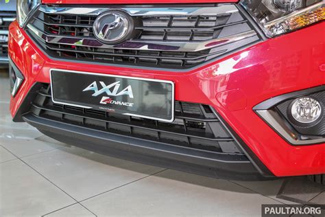 El axia tiene una capacidad de combustible de 33 litros (8.72 galones). 2017 Perodua Axia facelift in showrooms, from RM25k Paul ...