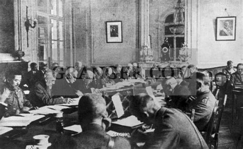 Image Of Treaty Of Versailles 1919 Session Of The Paris Peace
