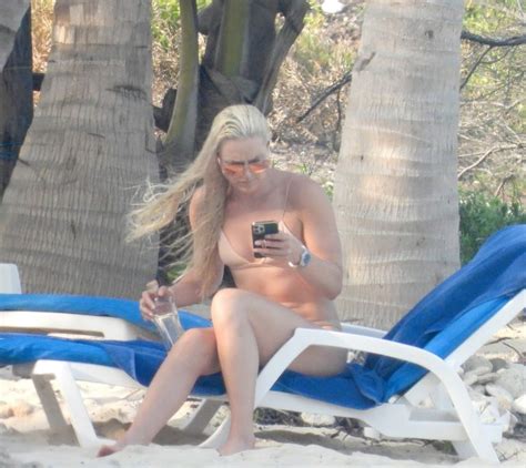 Lindsey Vonn Shows Off Her Stunning Figure On The Beach In Tulum 96 Photos Thefappening