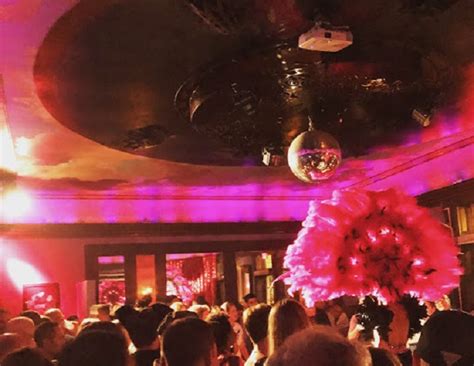 Best Gay Lesbian Bars In Charleston Lgbt Nightlife Guide