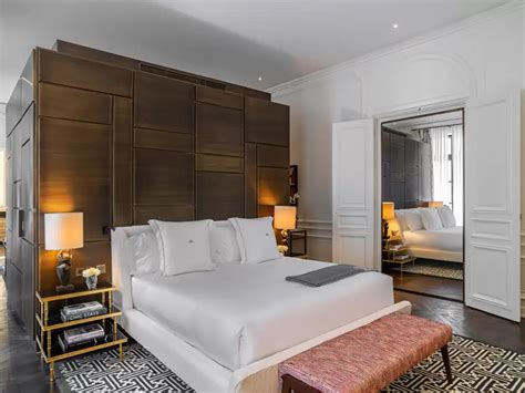 Jk Place Paris Hotel House And Garden Most Luxurious Hotels Luxury