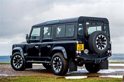 Land Rover Defender 110 Station Wagon 1990 2017 Photos Parkers
