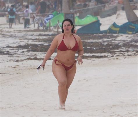 Chiquis Rivera In A Red Bikini At A Beach In Tulum Hawtcelebs The
