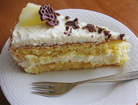 Ananas Sahne Torte Rezept mit Bild von kuzu