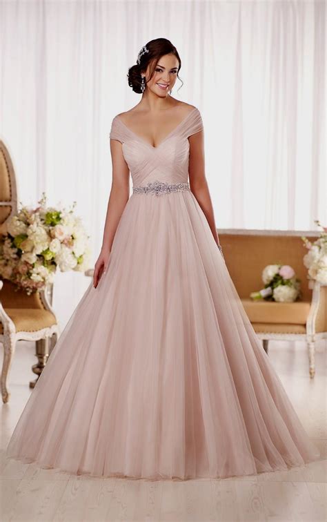 Https://tommynaija.com/wedding/pink Champagne Wedding Dress