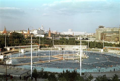 The Story Behind The Failed Palace Of The Soviets Russia Beyond