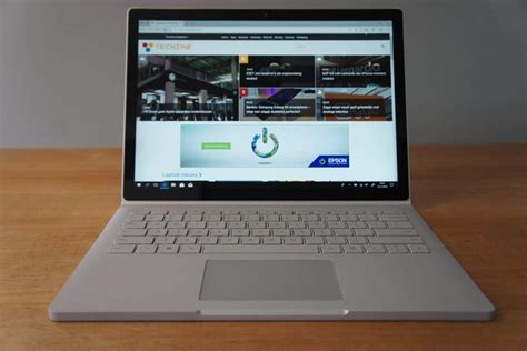 Microsoft Maakt 15 Inch Surface Book 2 Beschikbaar Techzinenl