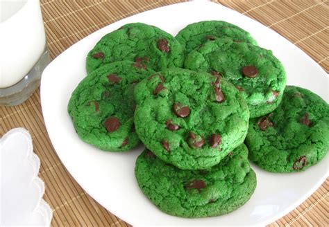 Bright Green Mint Chocolate Chip Cookies Gastrogirl