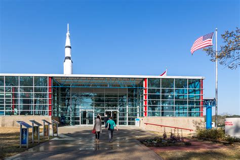 Explore The Us Space Program 8 Places To Celebrate Budget Travel