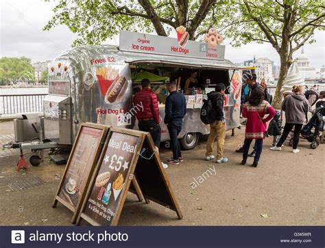 Hot Dog And Ice Cream Van South Bank London Stock Photo Alamy