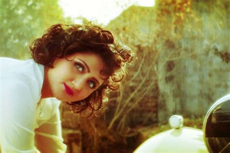 Hot Bengali Actress Swastika Mukherjee From Detective Byomkesh Bakshy