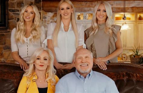 Terry Bradshaw S 3 Daughters Everything To Know