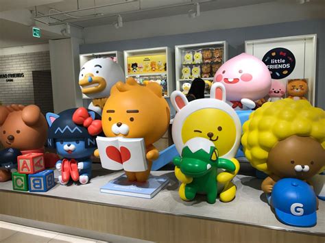 Seoul Gangnam Kakao Friends Flagship Store Spring 2018 Late Post