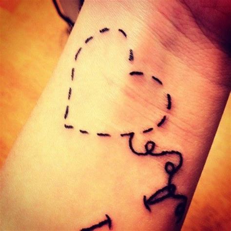 51 Cute Heart Tattoo Designs For Women Love Ambie