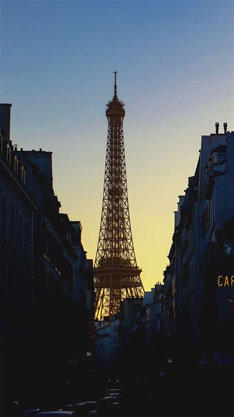The eiffel tower is the tallest and most known structure in paris, france. Download wallpaper 938x1668 eiffel tower, france, paris ...