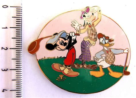 comic pin pins © disney mickey mouse and friends le250 ebay