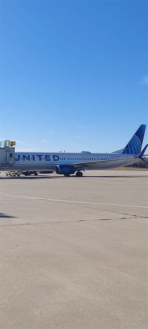 Manhattan,KS Airport on Twitter: "K-State has departed for West