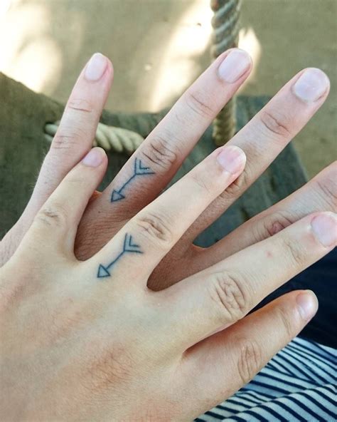 60 Romantic Ring Finger Tattoo Ideas Blurmark Tattoo Wedding Rings