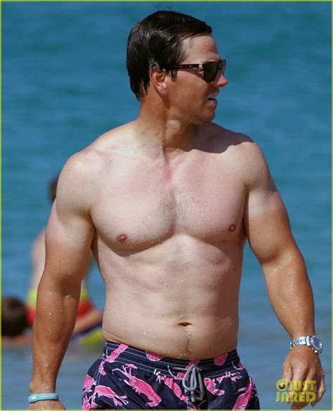 Mark Wahlberg Is Super Hot Naked Male Celebrities