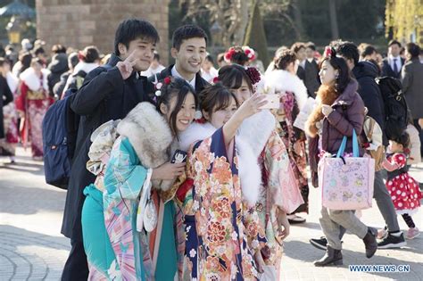 japanese girls dressed up celebrate coming of age at tokyo disneyland xinhua english news cn