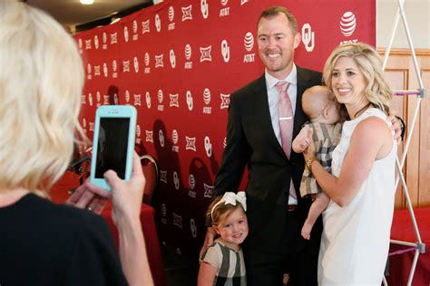 Lincoln Riley Wife Who Is Caitlin Riley How Many Kids Fanbuzz