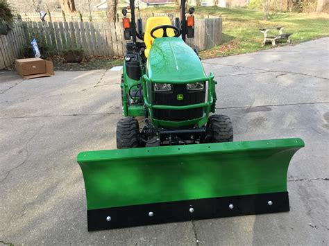 1025r Snow Assault Plow Or Push Green Tractor Talk